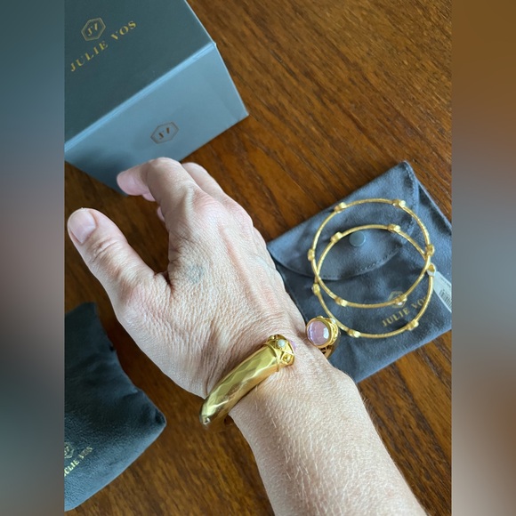 JULIE VOS SAVANNAH DEMI HINGE CUFF & Two Milano Bangles IN IRIDESCENT ROSE - Picture 3 of 8